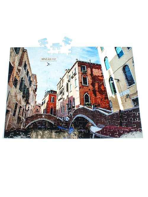 Lesene puzzle 25x36 cm 150 koščkov z vašo fotografijo